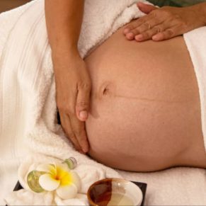 MOTHER-TO-BE MASSAGE